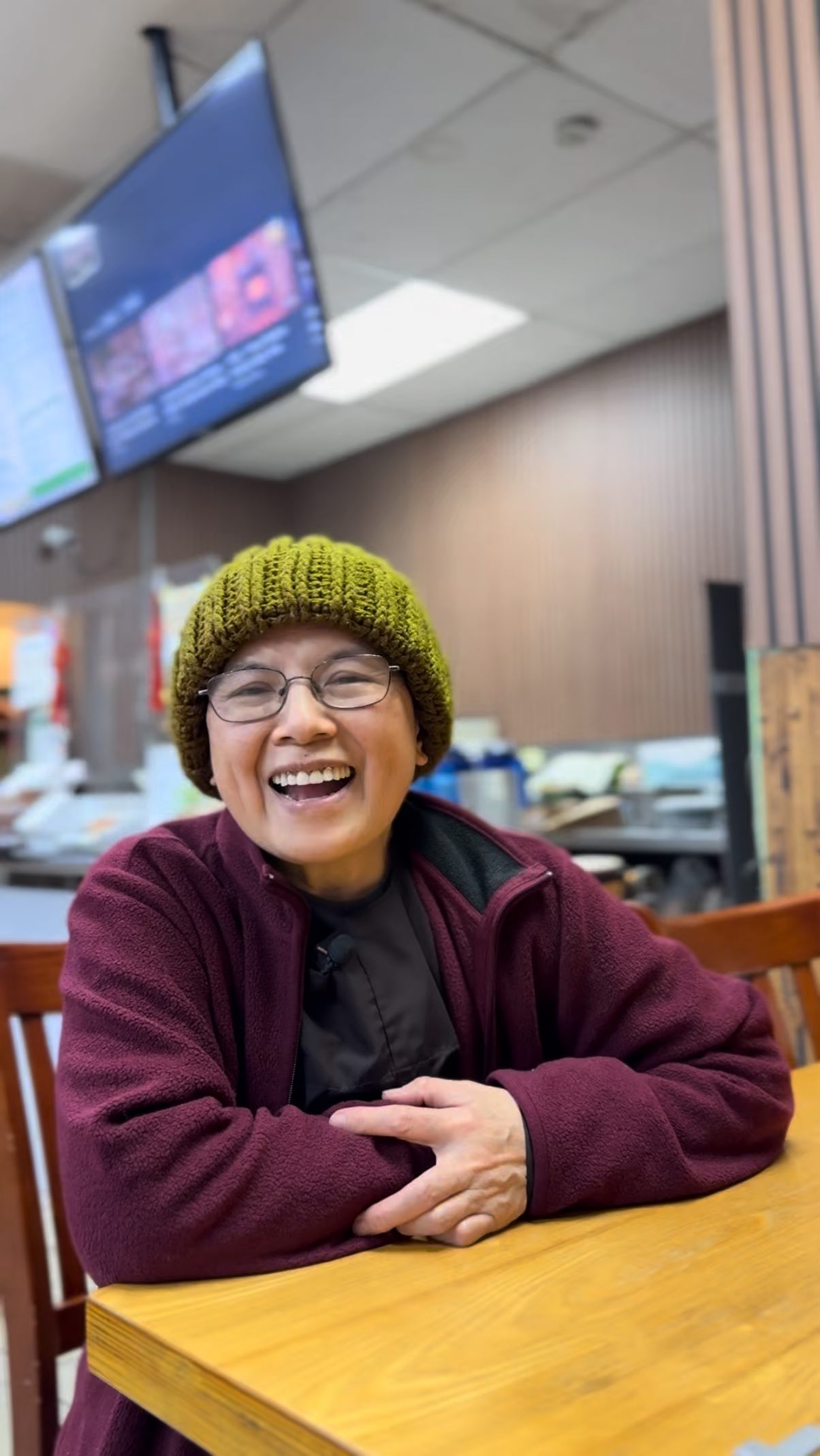 ChuMinh Tofu is all about spreading love, one vegan banh mi sandwich, one bowl of soup, one egg roll at a time ❤️

As part of our @seattlerestaurantweek celebration, we spoke with Thanh-Nga Nguyen about her family’s business, from its beginning in Vietnam to the mutual aid work they lead in Seattle’s Chinatown-International District.

The message Thanh-Nga & @chuminhtofu want to share? To view those experiencing homelessness or addiction as family, and take care of one another with love and compassion.

#BeIntentional #SpendLikeItMatters
. . .
#intentionalist #seattlesmallbusiness #smallbusinesseveryday #seattlefoodie #seattlevegan #seattlerestaurantweek