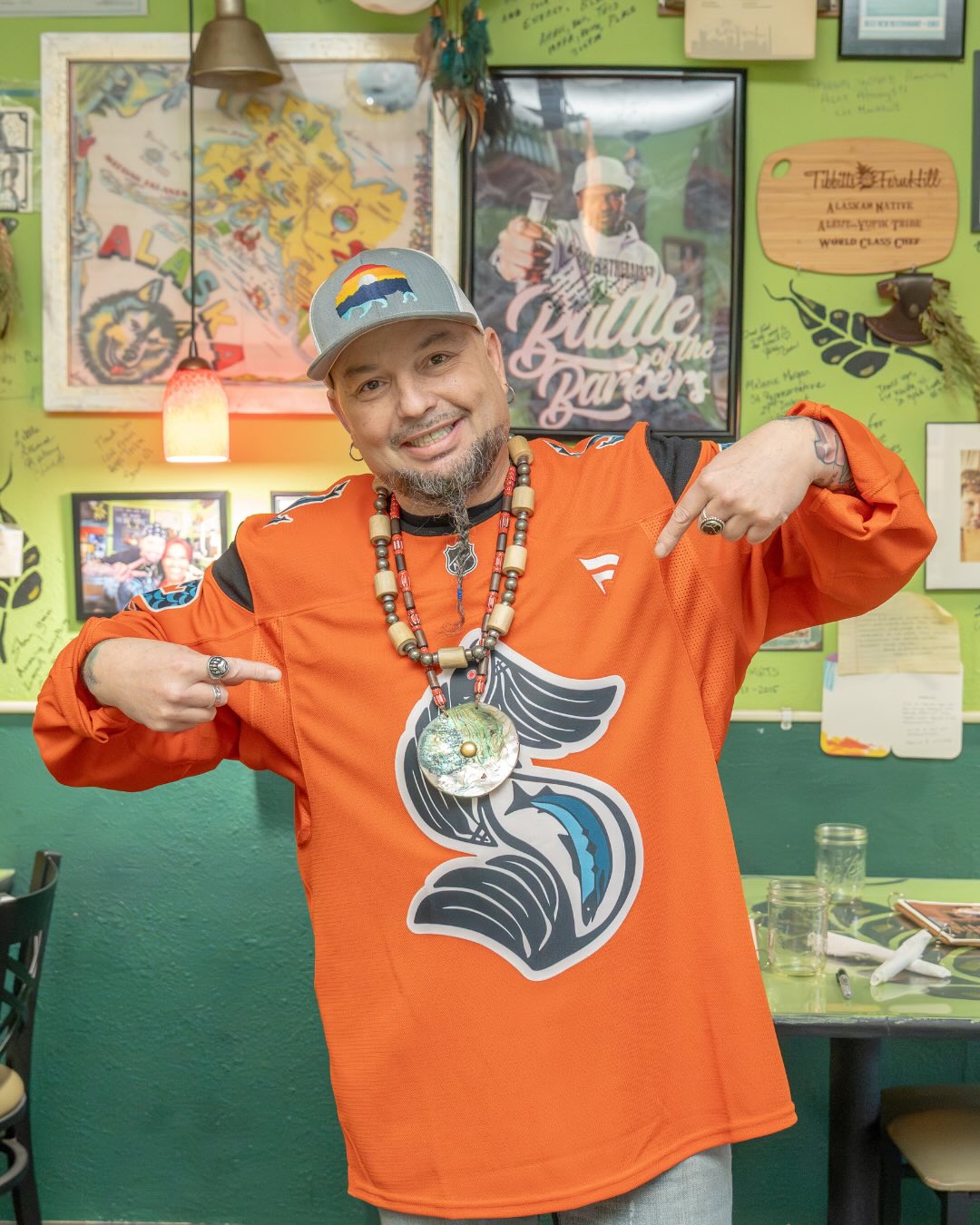 Celebrate Indigenous Small Businesses π
Ahead of their Indigenous Peoples Night game on December 16th, @seattlekraken and @intentionalist_ collaborated to recognize local, Alaska Native-owned business, @tibbittsfernhill.
Owner Shawn Tibbitts cooks from his heart and is known for showcasing seasonal, locally-sourced ingredients along with his deep connections to the community.
Get your tickets and learn more about Indigenous Peoples Night via the link in our bio!
π¨: Artist Amber Webb drew inspiration from Yupβik peoplesβ intimate ecological knowledge and stewardship of the animals who have sustained them.
πΈ: @vlackmedia
#SpendLikeItMatters #NativeOwned #SmallBusinessEveryday