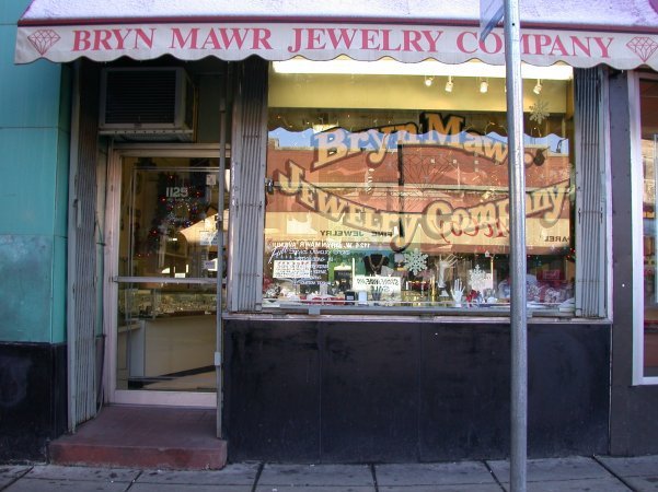 The outside of Bryn Mawr Jewelry Company