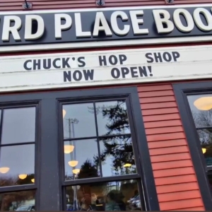 The exterior of Chuck's Hop Shop in Seward Park