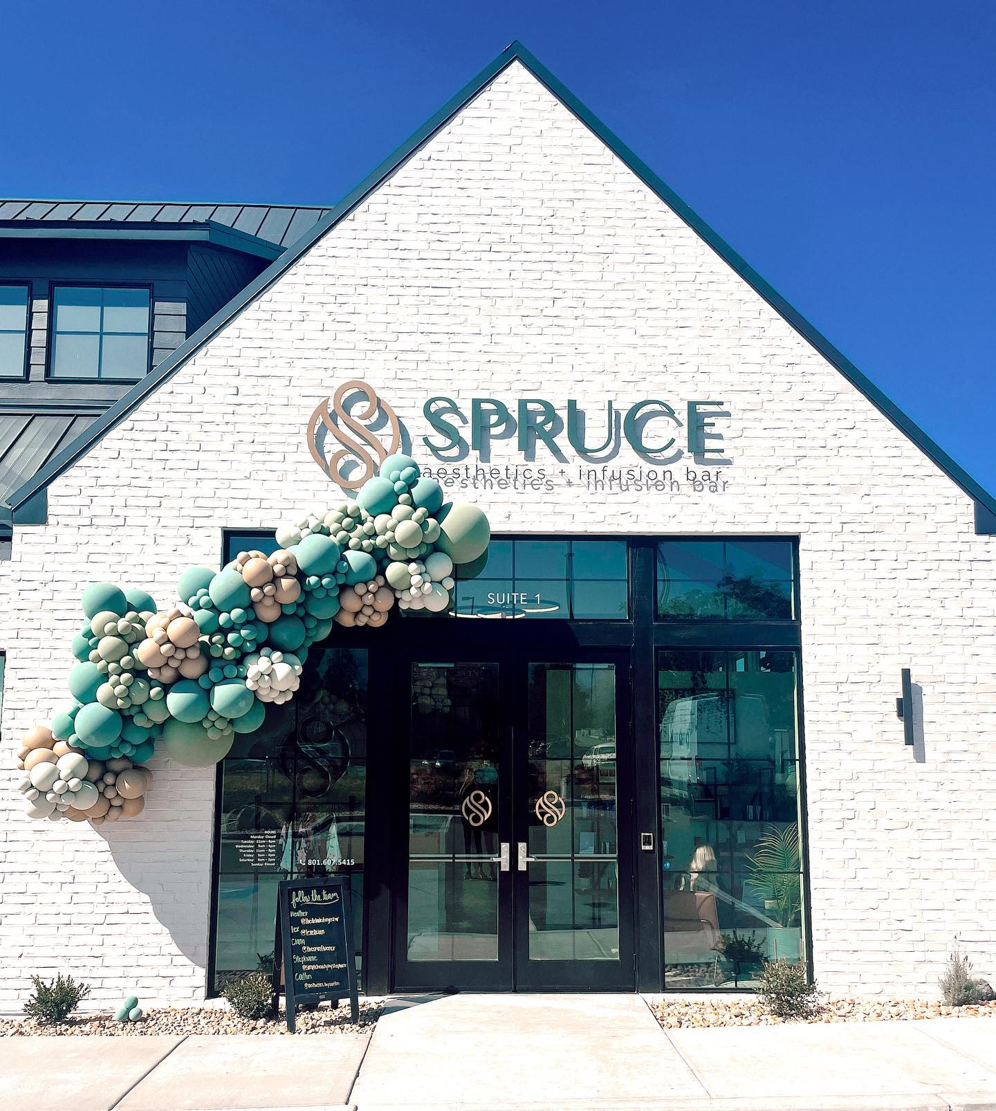 The exterior of Spruce Aesthetics + Infusion Bar