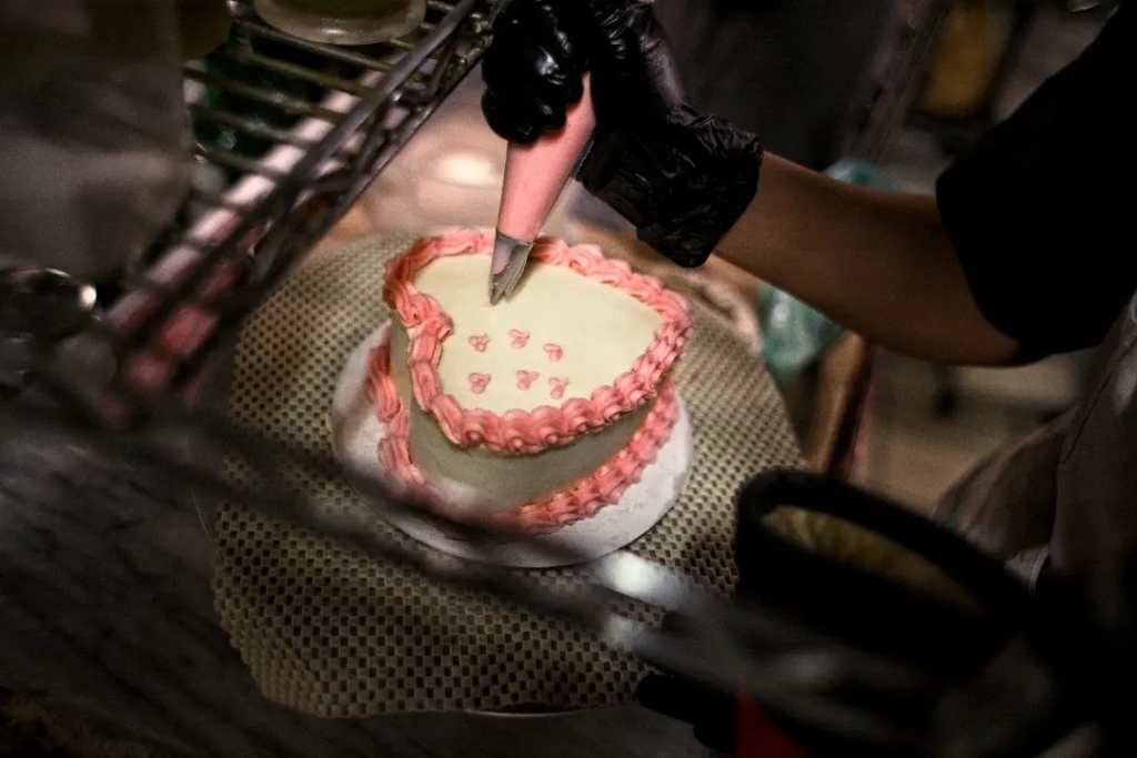 askatu heart cake
