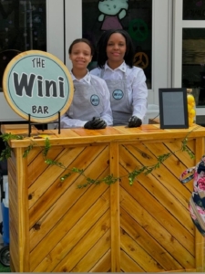 The Wini Bar - Bar