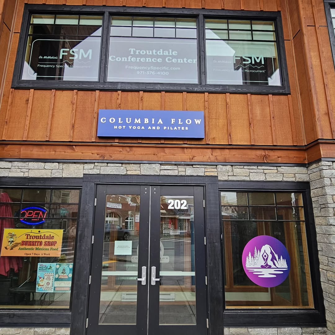 Columbia Flow - Exterior