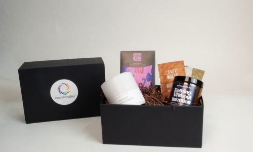 Intentionalist x Scallop Gift Box
